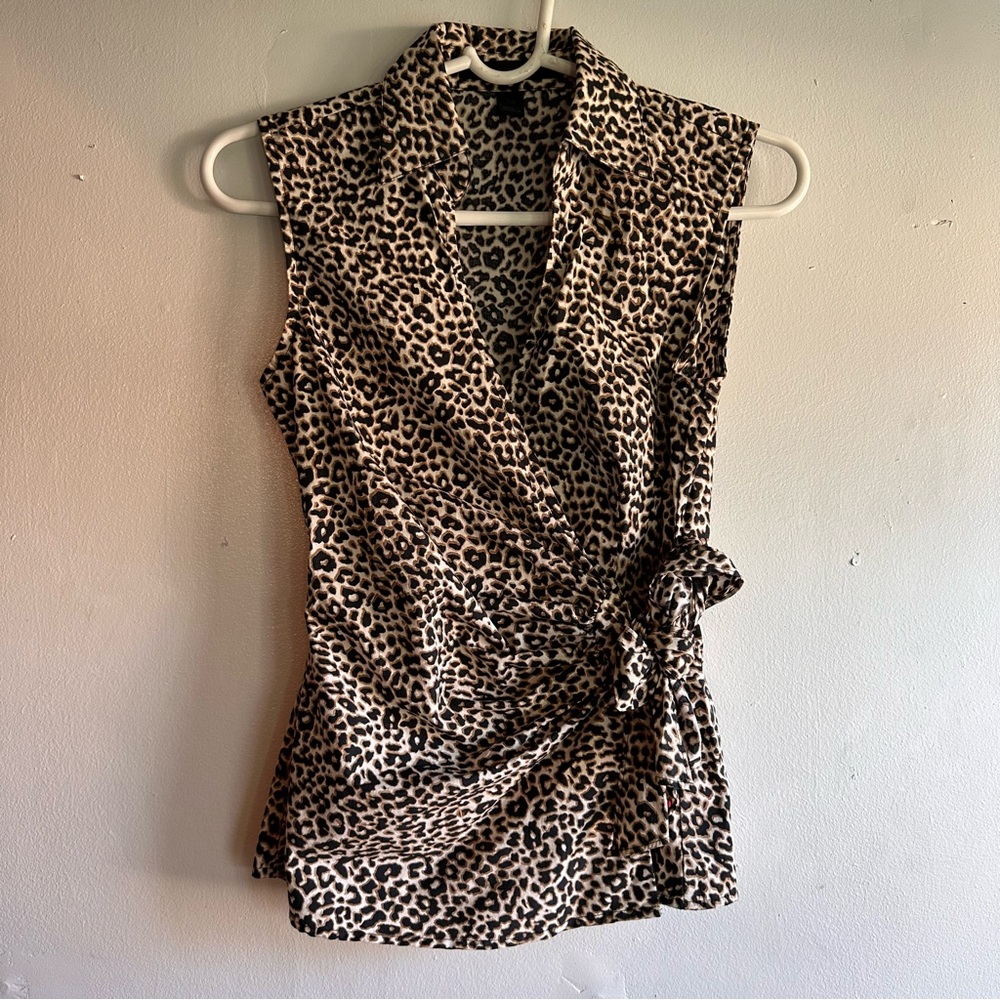 Animal print sleeveless wrap shirt!